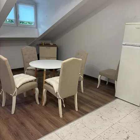 White House - Lux Haskovo