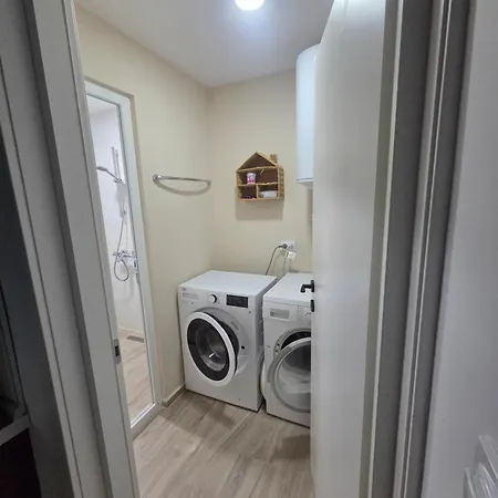White House - Lux * Haskovo